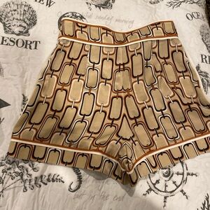 Patterned high waist, silk shorts with tie belt